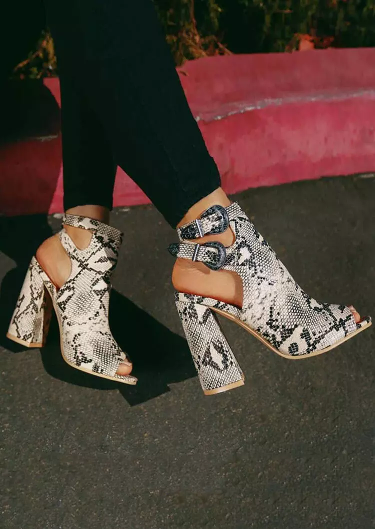 Snake Skin Printed Hollow Out Heeled Sandals 3 Snake Skin Printed Hollow Out Heeled Sandals