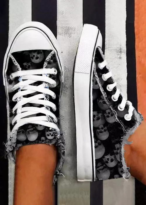 Skull Lace Up Flat Sneakers - Black 5 Skull Lace Up Flat Sneakers - Black - Image 3