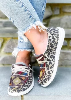 Leopard Geometric Slip On Round Toe Flat Sneakers
