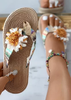 Sunflower Flip Flops Trendy Flat Slippers Without Anklet - White