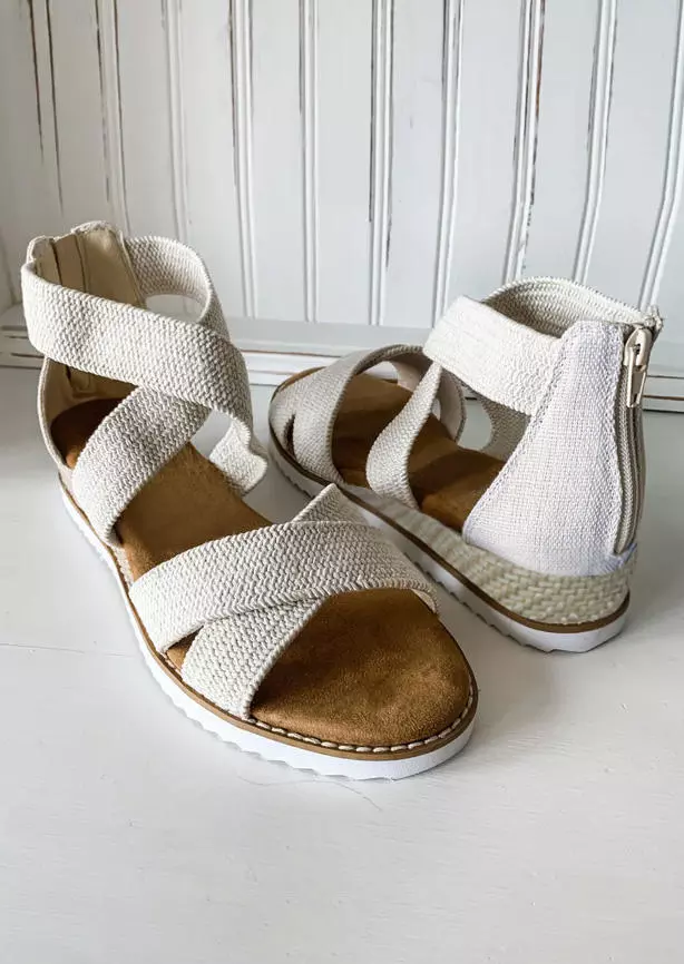 Criss-Cross Zipper Round Toe Wedge Sandals - White 8 Criss-Cross Zipper Round Toe Wedge Sandals - White - Image 6