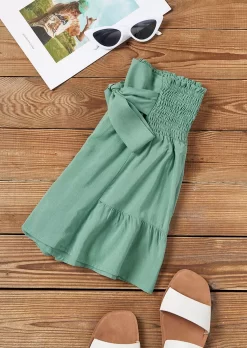 Ruffled Smocked Tie Shorts - Green 12 Ruffled Smocked Tie Shorts - Green -Garment Sale Store SCM017593 4 60823752937057 124