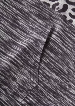 Leopard Color-Blocked Zipper Kangaroo Pocket Hoodie 15 Leopard Color-Blocked Zipper Kangaroo Pocket Hoodie -Garment Sale Store SCM020849 1 A1418398433078 124