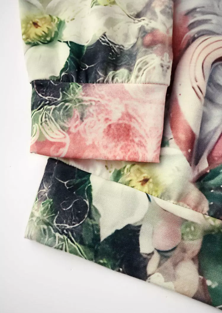 Christmas Santa Claus Mistletoe Pullover Sweatshirt 8 Christmas Santa Claus Mistletoe Pullover Sweatshirt - Image 6