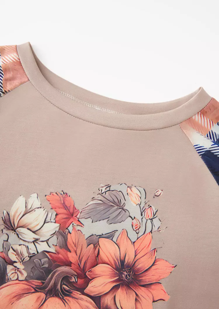 Thanksgiving Plaid Pumpkin Floral Sweatshirt 5 Thanksgiving Plaid Pumpkin Floral Sweatshirt - Image 3