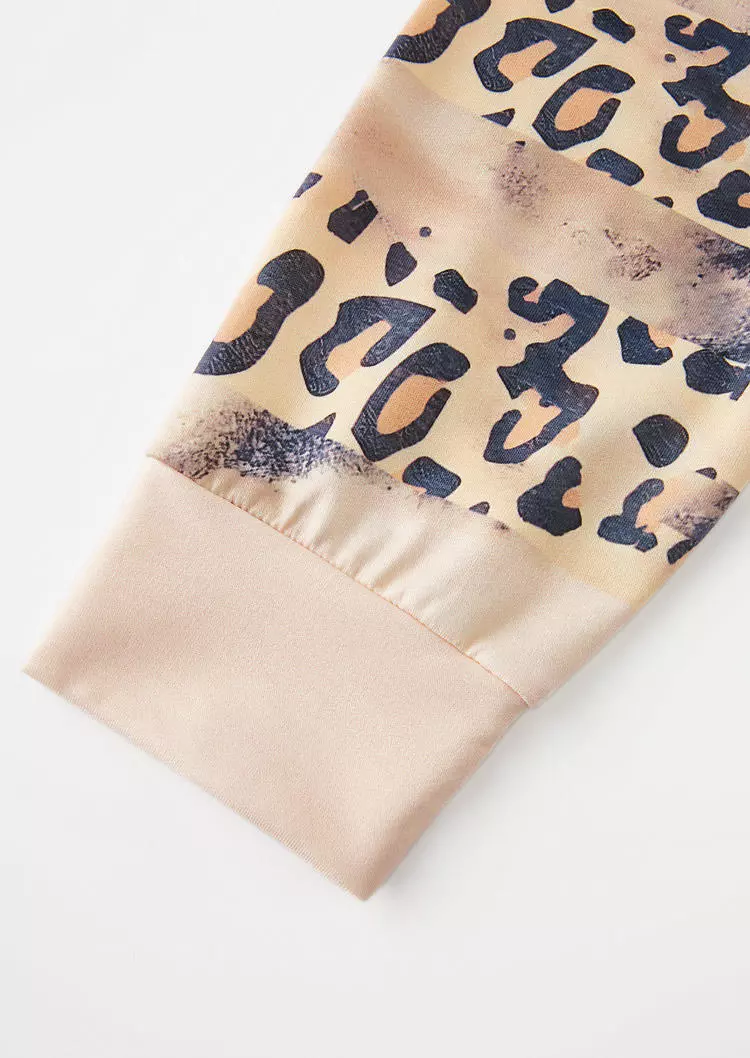 Christmas Snowflake Snowman Leopard Sweatshirt 8 Christmas Snowflake Snowman Leopard Sweatshirt - Image 6